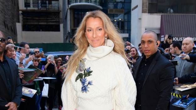 RMF Extra: Celine Dion nagrana w mieście. Artystka jest nieuleczalnie chora 