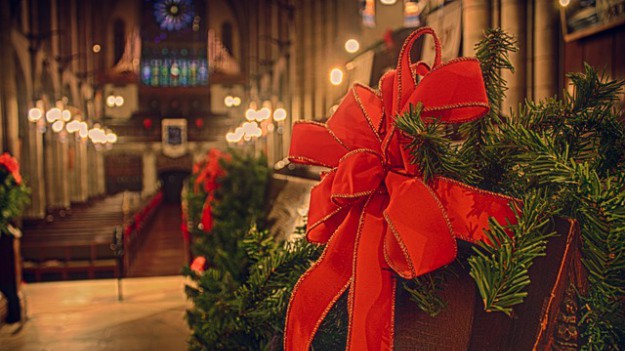 RMF Extra: Boże Narodzenie: Czy trzeba iść do kościoła?