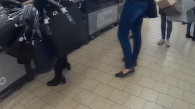 RMF Extra: Szaleństwo! Bitwa o torebki w Lidlu. Po dziesięć na zapas