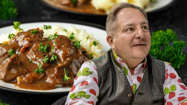 RMF Extra: Ani nie mąką, ani nie śmietaną. Robert Makłowicz na zagęszczanie sosu ma lepszy sposób