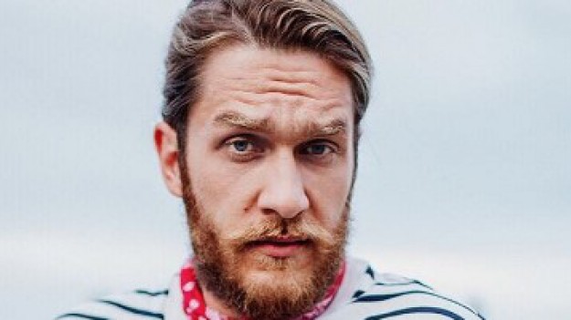 RMF Extra: Ekskluzywny Menel: Nowy klip promujący płytę!