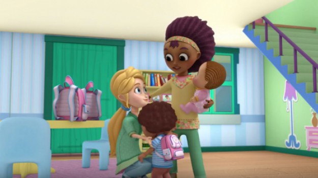 RMF Extra: Disney pokazał lesbijską rodzinę w swojej bajce