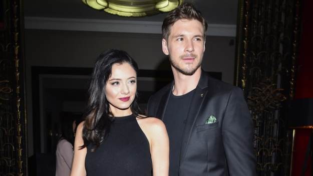 RMF Extra: Adriana Kalska i Mikołaj Roznerski w czułym pocałunku. Aktorka opublikowała romantyczne nagranie. Tak widzą ich fani "M jak miłość"! 