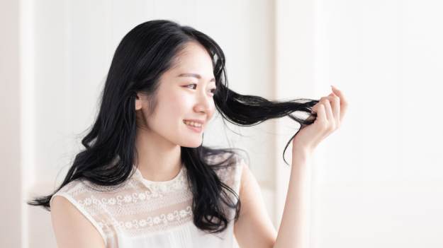 Włosy będą błyszczące i nie będą wypadały. To..