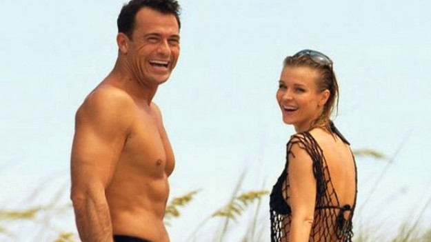 RMF Extra: Joanna Krupa: Mąż modelki wrzucił do sieci jej nagie zdjęcie!