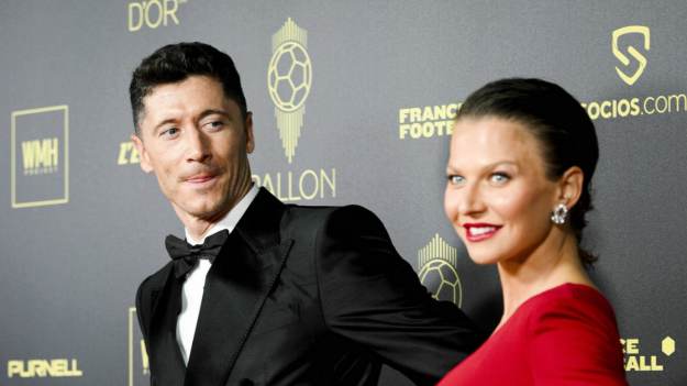 RMF Extra: Robert Lewandowski reaguje na zmysłowe tańce Anny z innymi mężczyznami. Postawił sprawę jasno