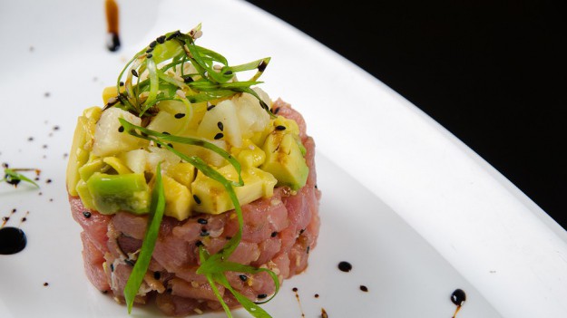 RMF Extra: Salmonella w mięsie! Znana sieć marketów wycofuje produkt ze sprzedaży! 