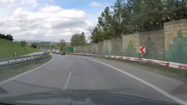 RMF Extra: Kierowca jechał pod prąd! Ekstremalnie niebezpieczny incydent na Zakopiance [WIDEO]