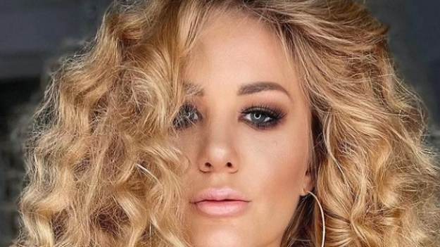 RMF Extra: Ewa Mrozowska z "Gogglebox" pokazała, jak wygląda bez makijażu. "Prawda bywa brzydka..." [FOTO]