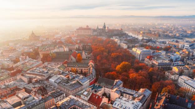 RMF Extra: Gdzie w Polsce żyje się najlepiej? Te mniejsze miasta wyprzedziły metropolie. Sprawdź, czy twoje jest na liście!