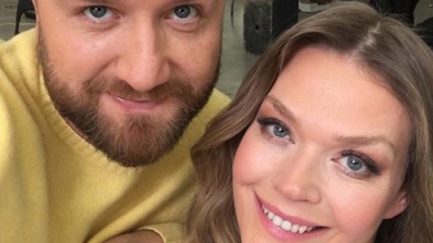 RMF Extra: Życzyła córce Kasprzykowskiego, by "zdechła na AIDS". Aktor ujawnił jej dane