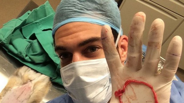 RMF Extra: Ten lekarz robi furorę w internecie! 