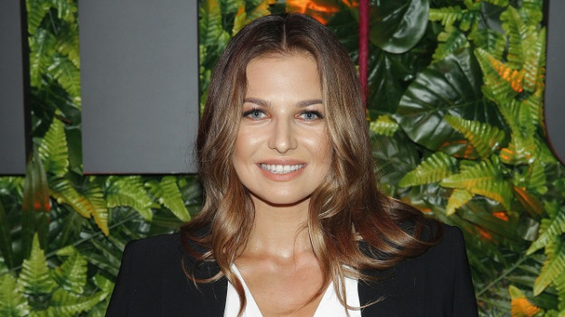 RMF Extra: Anna Lewandowska pozuje w bikini i... pisze o ciąży! Potwierdziła informacje [FOTO]