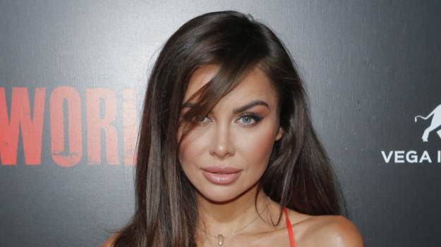 RMF Extra: Natalia Siwiec pozuje na plaży w bikini. Fani przecierają oczy: "Piękna dzikuska" [FOTO] 