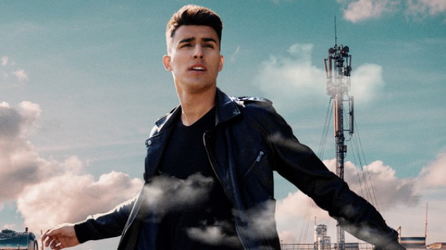 RMF Extra: Solowy singiel Filipa Lato! Posłuchaj i zobacz kosmiczny teledysk "Halo Ziemia"