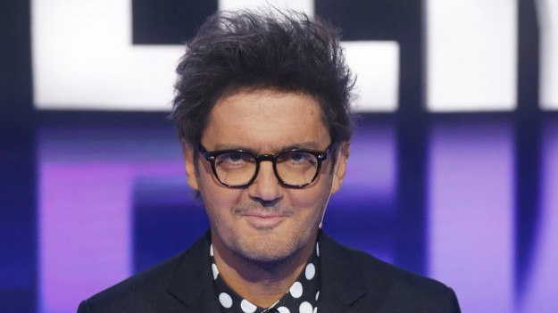 RMF Extra: Kuba Wojewódzki zaskoczył internautów. Pozuje z kobietą w białej sukni! "W końcu ślub!"