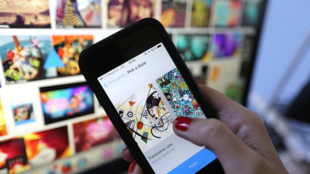 RMF Extra: Prisma robi furorę. Ale czy czytaliście jej regulamin przez instalacją?