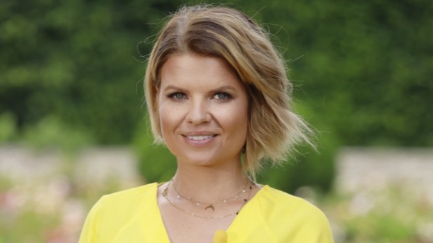 RMF Extra: Marta Manowska po metamorfozie. Prowadząca "Rolnika..."  zmieniła fryzurę!