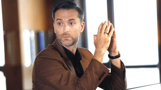 RMF Extra: „BrzydUla 2” odcinek 195. Potajemna schadzka Marka i Natalii. Nakrywa ich Sebastian! [STRESZCZENIE ODCINKA]