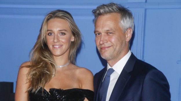 RMF Extra: Ola Żebrowska w bieliźnie. Pokazała ciało bez filtrów. "Zdarza mi się przed lustrem wyszeptać soczyste "o fu"