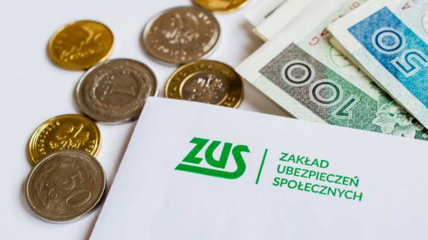 RMF Extra: Zmiana przegłosowana. Sejm przesunął granicę wieku emerytalnego o 5 lat