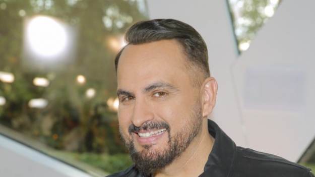 RMF Extra: Agustin Egurrola pokazał zdjęcie sprzed 20 lat. Poznajecie? [FOTO] 