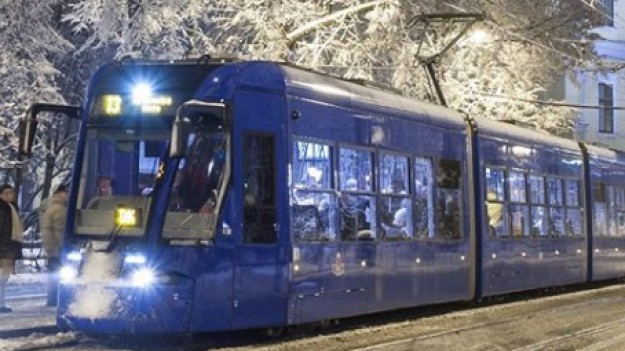RMF Extra: Chcesz pośpiewać kolędy w tramwaju? Po raz trzeci akcja odbędzie się w niedzielny wieczór w Krakowie!