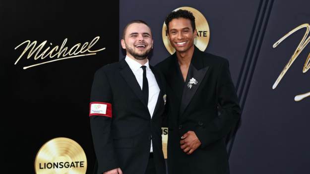 RMF Extra: Dzieci Michaela Jacksona nie pojawiły się na premierze filmu o ojcu. Padły mocne słowa