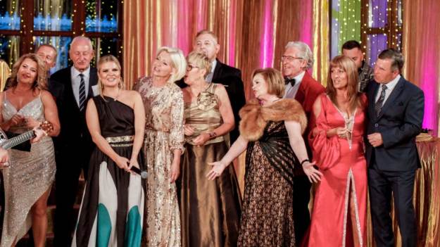 RMF Extra: Jak bawili się uczestnicy "Sanatorium miłości"? Osoba związana z produkcją wyjawiła prawdę: "Myślałem, że widziałem już wszystko"