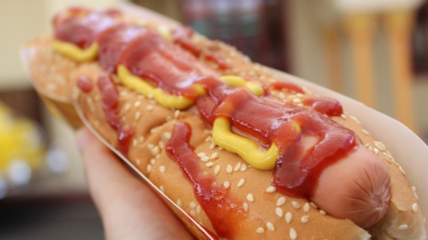 RMF Extra: Światowy Dzień Hot Doga! Skąd się wzięły?