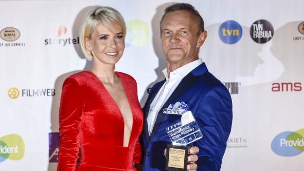 RMF Extra: Cezary i Edyta Pazurowie zatrzymani na lotnisku. Najedli się strachu! 