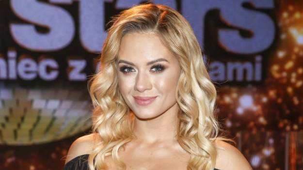 RMF Extra: Kasia Dziurska śmiało pozuje w skąpym bikini. Odsłoniła wysportowany brzuch! [FOTO]