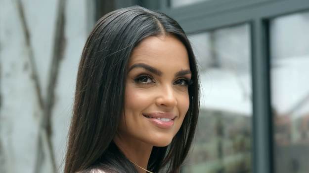 RMF Extra: Klaudia El Dursi zdjęła perukę. Wszyscy w szoku. To nie były jej włosy [FOTO]