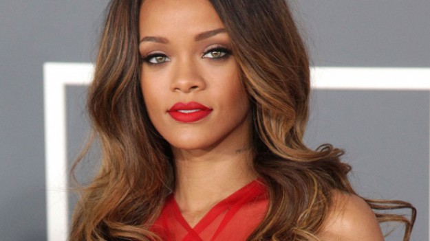 RMF Extra: Rihanna niemal nago! Intymne nagrania artystki pojawiły się na Instagramie [WIDEO]