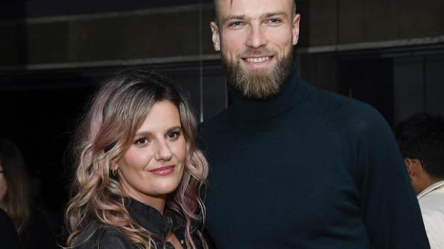 RMF Extra: Andrzej Wrona bez brody. Mąż Zofii Zborowskiej miał ważny powód, by zaingerować w swój wygląd