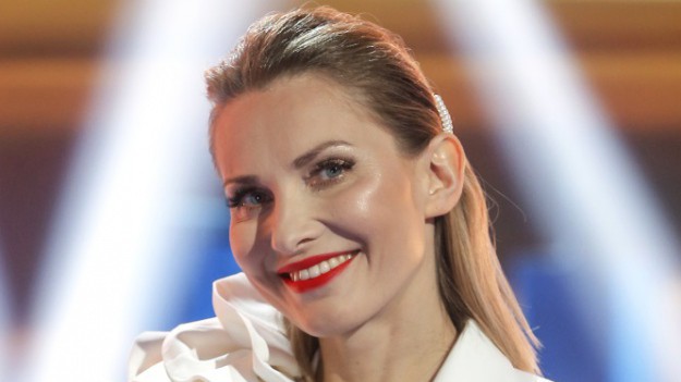 RMF Extra: Joanna Moro odsłania wdzięki w zmysłowym nagraniu. "Co za ślicznotka, sexy" - piszą fani [WIDEO]