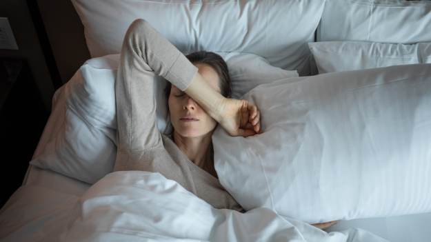 RMF Extra: Boisz się, że tej nocy znów nie zaśniesz? Wypróbuj metodę starożytnych Egipcjan!