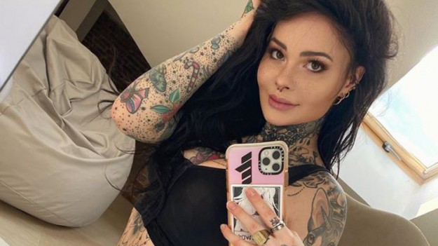 RMF Extra: Monika Miller ma za sobą sporą metamorfozę! Internauci zauważyli pomniejszony o dwa rozmiary biust