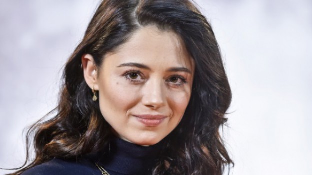 RMF Extra: Adriana Kalska miała wypadek na planie. Zderzyła się z betonowym słupem