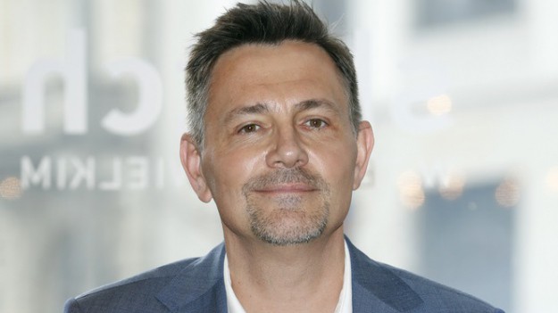 RMF Extra: Krzysztof Ibisz pokazał, jak wyglądało jego wesele. Okazało się, że zabrał swoim gościom telefony! [FOTO]