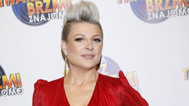 RMF Extra: Magda Narożna z zespołu Piękni i Młodzi w cekinowej sukni. Kreacja podkreśliła wszystkie jej atuty! "Jak milion dolarów" - komentują internauci [ZDJĘCIA]