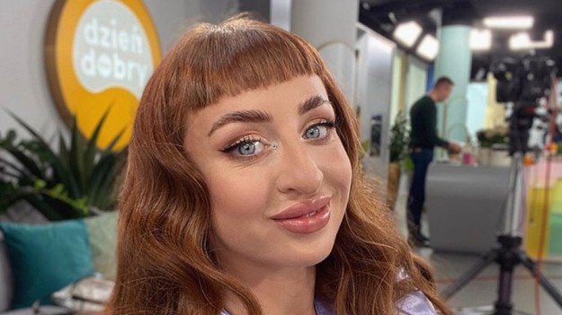 RMF Extra: Hanna z "Hotelu Paradise" topless. Balwierczak śmiało odsłania biust. "Jestem dziełem sztuki"