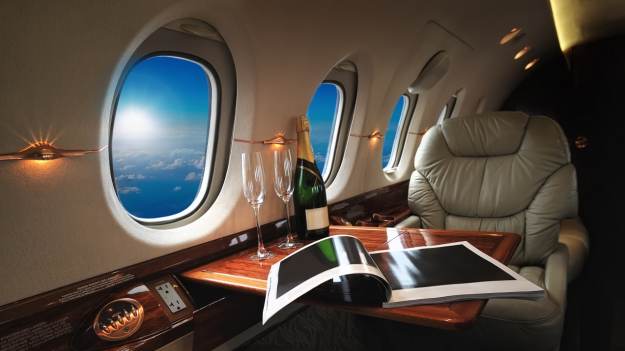 RMF Extra: Najdłuższy lot świata. Pasażerowie spędzają niemal 19 godzin w powietrzu!