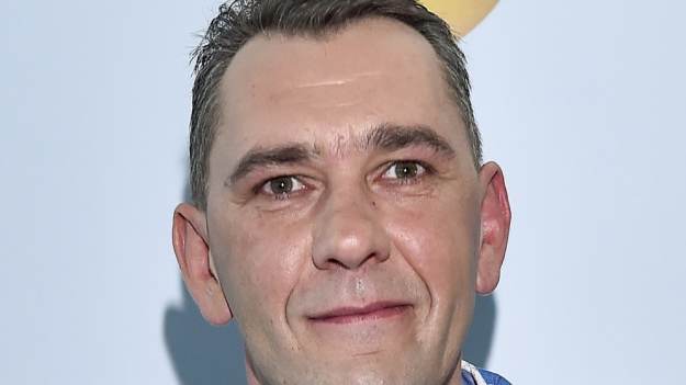 RMF Extra: Darek-Stolarz pokazał archiwalne zdjęcia z żoną. Wyglądał jak hiszpański amant. Bardzo się zmienił? [FOTO]