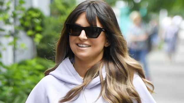 RMF Extra: Takiego zdjęcia Anny Lewandowskiej z córkami nie publikowano nigdy wcześniej! Klara i Laura na unikalnym kadrze [FOTO]