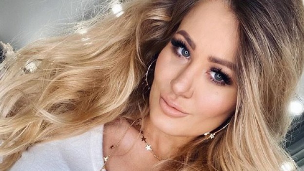 RMF Extra: "Gogglebox. Przed telewizorem". Ewa Mrozowska urodziła!