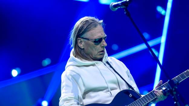 RMF Extra: Legendarny polski muzyk przez lata walczył z depresją. "Boli, że się żyje"