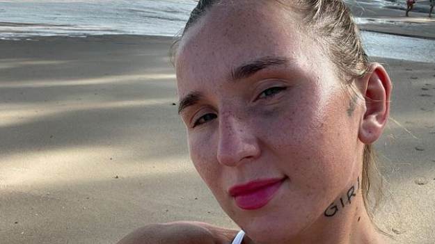 RMF Extra: Marta Linkiewicz eksponuje pośladki w skąpej bieliźnie. "Petarda" [FOTO]