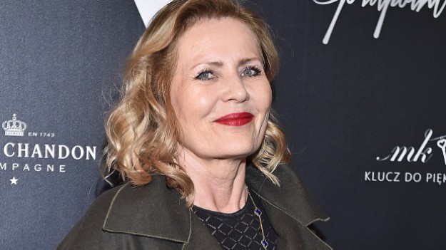 RMF Extra: Grażyna Szapołowska zniewala na plaży w Juracie. 67-latka nawet w stroju kąpielowym wygląda, jak prawdziwa dama! [FOTO]