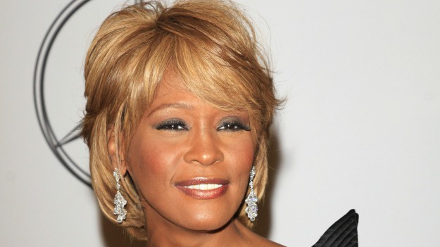 RMF Extra: Whitney Houston miała romans ze swoją asystentką? Robyn Crawford ujawnia szczegóły jej relacji z wokalistką 